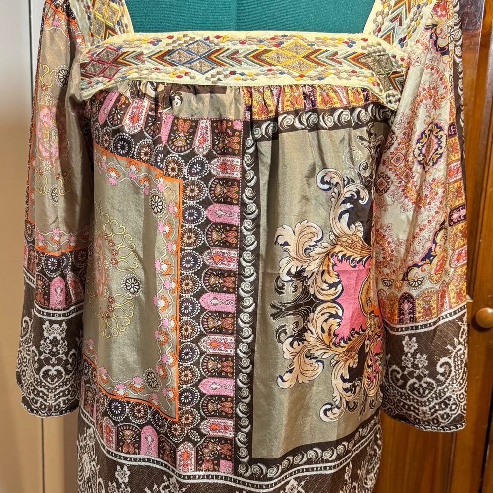 NWT - Johnny Was silk/embroidered Flora - Picture 2 of 16